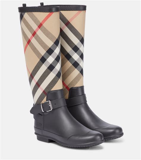 rain boot socks burberry